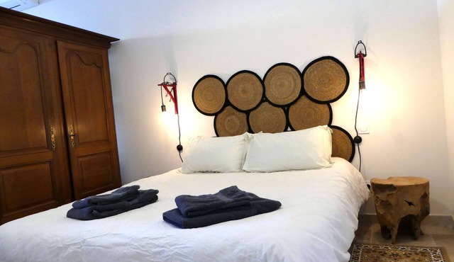 Chateau la Vidalle - Hermès, cottage with swimming pool