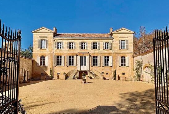 Château Le Repos - Luxury air-conditioned property with pool