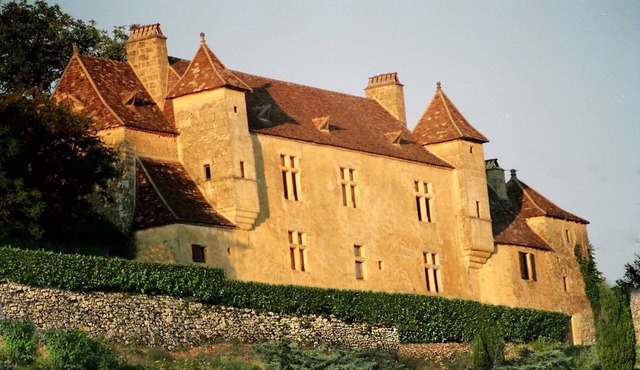 Chateau Madame De Miremont