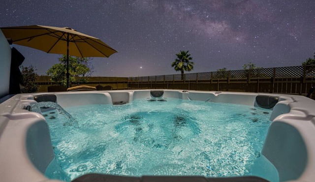 Chateau Maravilla -3BR- Luxury Hidden Oasis