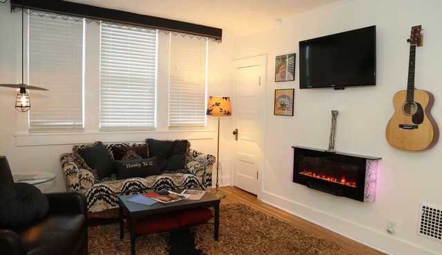 Chateau on the Row - The only true studio apartment on Music Row