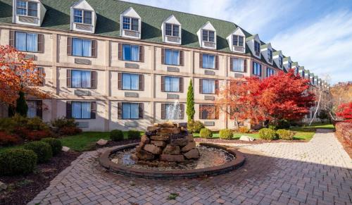 Chateau Resort & Conference Center