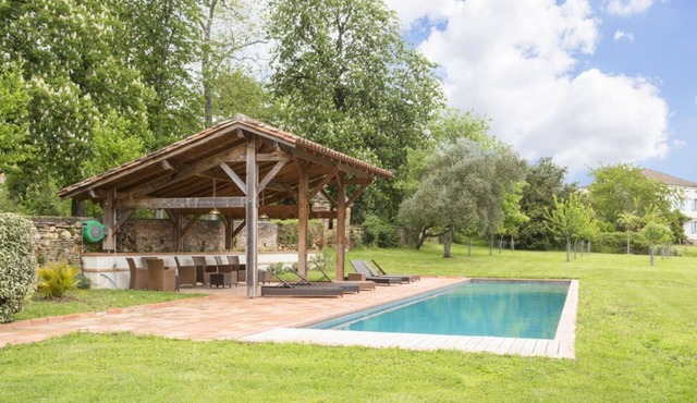 Chateau Siregarde - Eleven Bedroom Castle, Sleeps 17