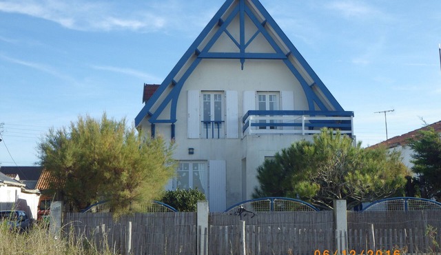 Chatelaillon direct beach access: 8 people, 140 m2