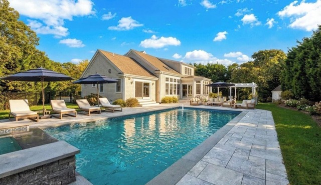 Chatham Gem with Pool & High-End Style RPAM104
