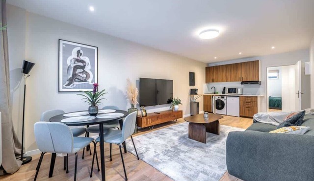 Chatillon · Renovated apartment ~ Chatillon