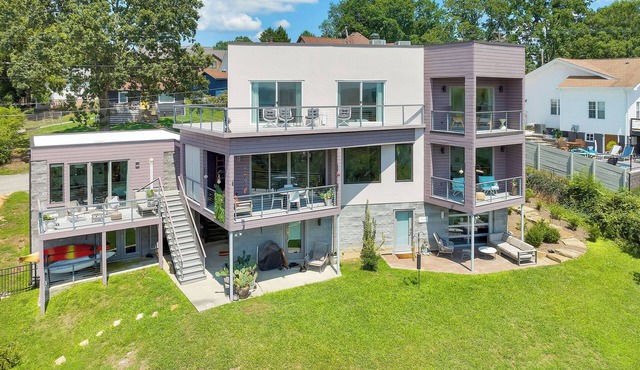 Chatt Pulse: Spacious, Chic Chattanooga Retreat