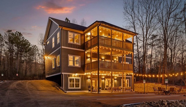 Chatt Vistas|3Story|NEW|6bdr6ba|Theater|Hot Tub