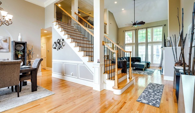 Chattanooga Family Home: Games, Yard, Grill!