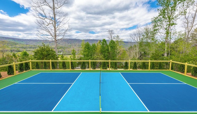 Chattanooga Valley Paradise | Pickleball | Pool