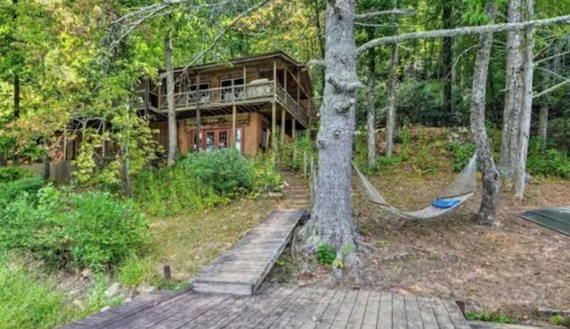 Chattooga Lakefront Cabin w/Hot Tub + Pvt. Dock!