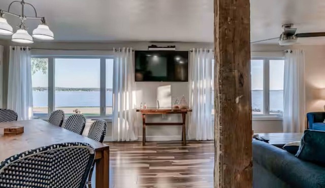 Chaumont NY Sleeps 15 Waterfront Pt Salubrious