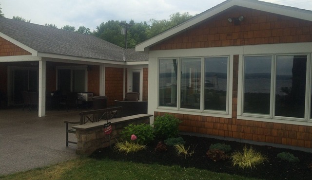 Chautauqua Lake, Lakefront home