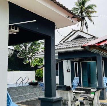 Che Puan Homestay Baling - 2 unit house with kids pool