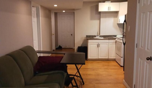 Cheap Rooms in Kitchener Best For Students ,Long Term Guests