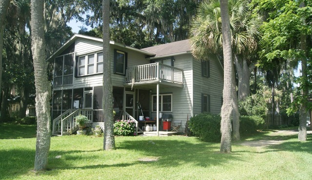 Chechessee River House