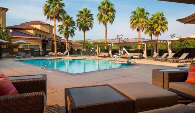 CHECK IN AND WIND DOWN AT OUR NAPA VALLEY