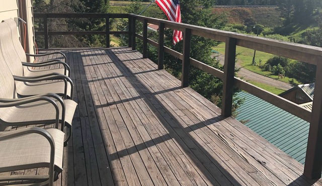 Checkerboard Getaway Delight