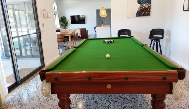 Cheeky Emu Spacious Family Accommodation Halls Gap