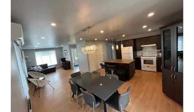 Cheerful 5 bedroom cottage