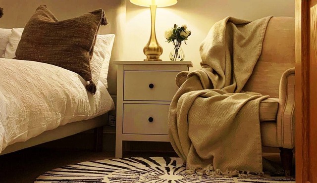 Cheerful 2-bed cottage with 2 free parking, Leeds