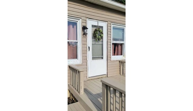 Cheerful 2 Bedroom Delphos Bungalow