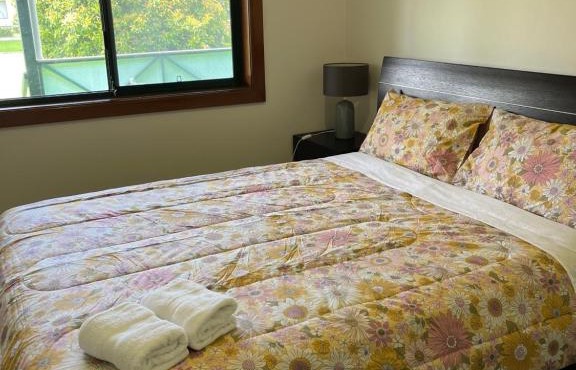 Cheerful 2 bedroom house with a beautiful veranda