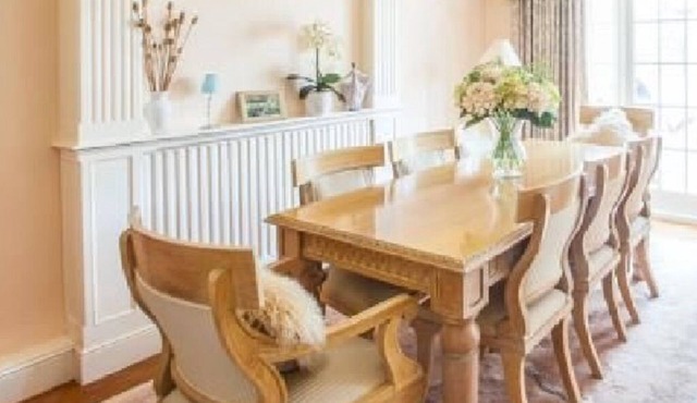 Cheerful 3 bedroom house with generous rear garden in Canterburyn