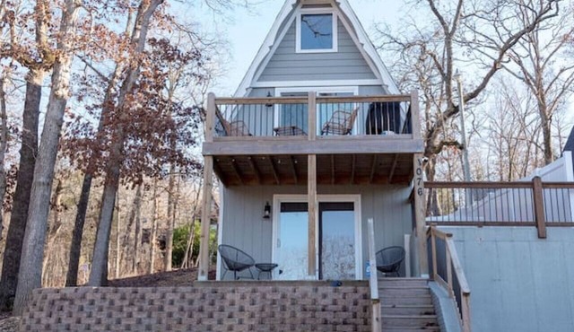 Cheerful 3 Bedroom Swiss Chalet at Table Rock Lake