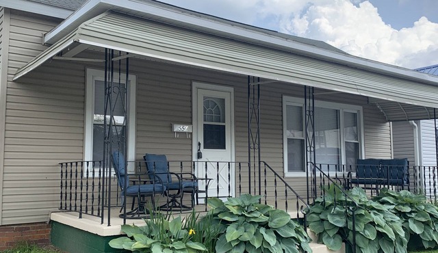 Cheerful 3 bedroom, 2 bath home.