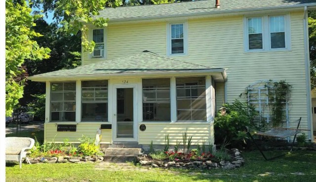 Cheerful 3 bedroom cottage in Lakeside Ohio