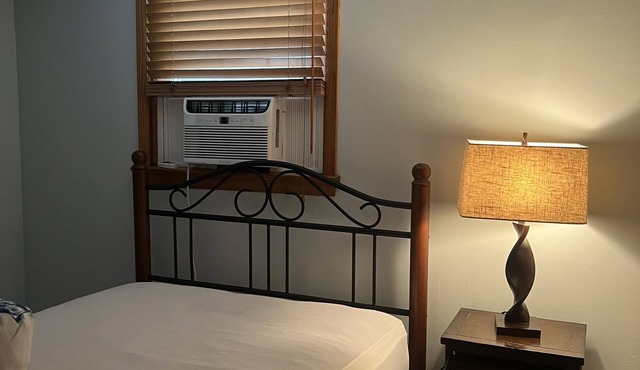 Cheerful 3 bedroom house located heart of new jersey.