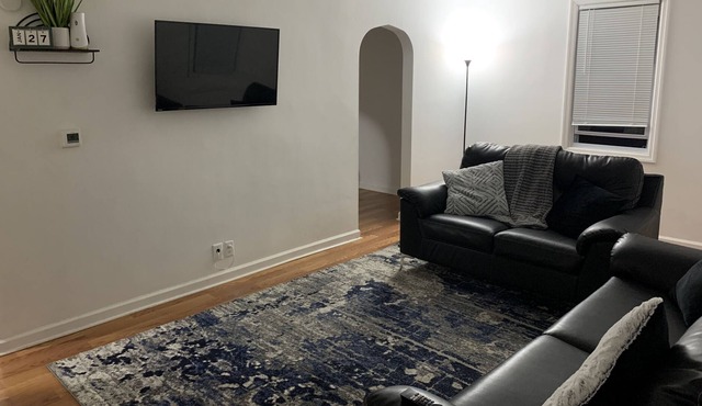 Cheerful 3BR Single House w Relaxing Pink Loft !