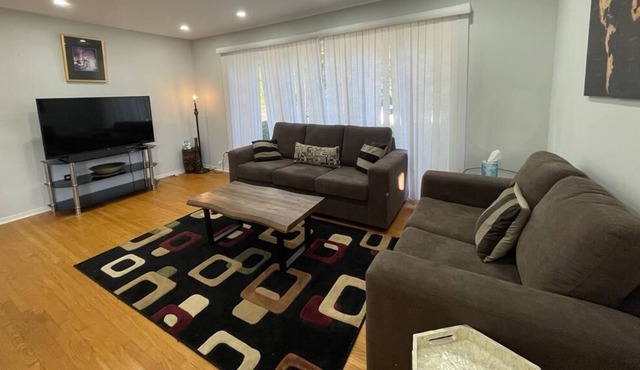 Cheerful 4 bedroom home