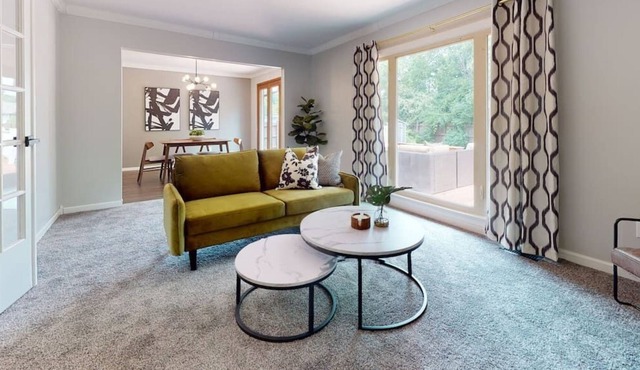 Cheerful 4 bedroom in Canton