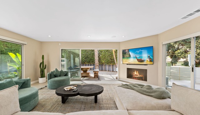 Cheerful 4Bedrooms 2.5Bath Villa Venice Beach CA