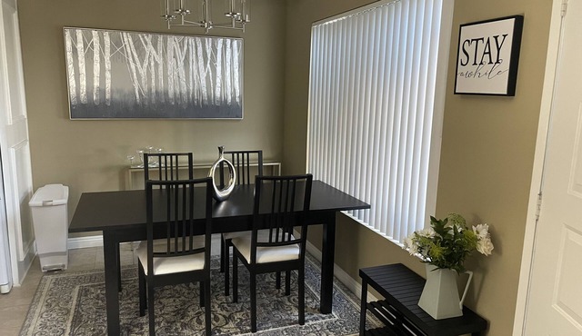 Cheerful, Quiet, Clean and Safe Condo near the San Gabriel Mountains in Azusa.