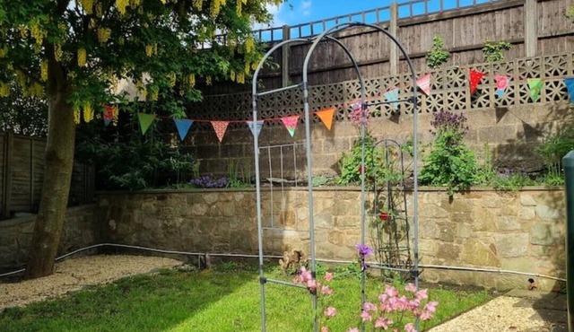 Cheerful two bedroom cottage in the Forest of Dean