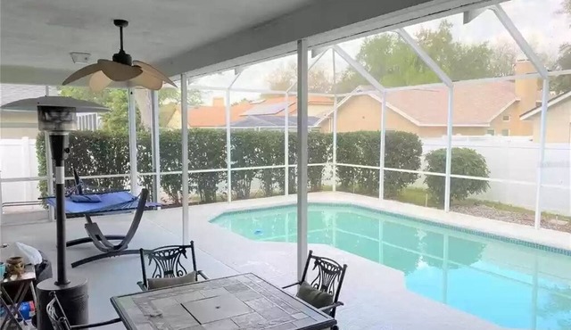 Cheery 4 Bedroom Pool Villa