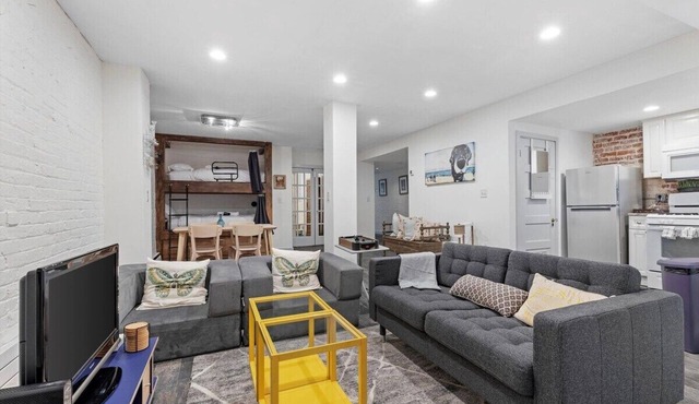 Cheery Flat in Adams Morgan - Mt Pleasant