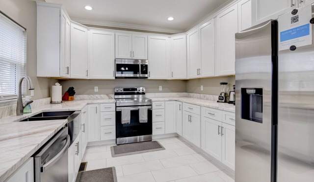 Chef's Kitchen - Family Escape Haven with a new look.