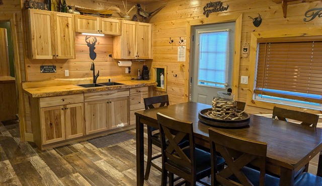 Chequamegon Acres 2-bedroom cabin just outside of Clam Lake, Direct trail access