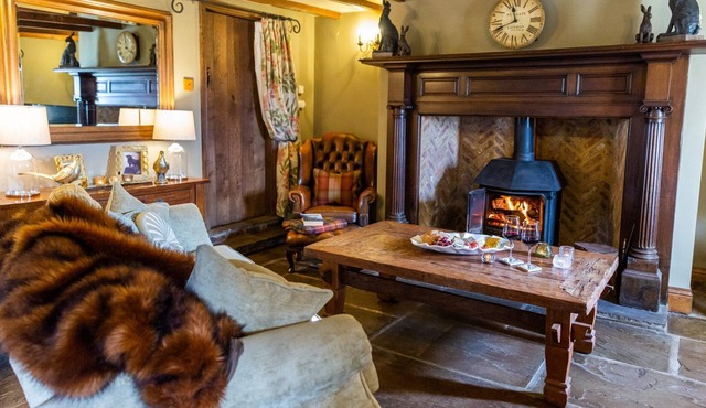 Chequers - sleeps 4 guests in 2 bedrooms