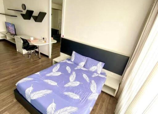Cheras Romantic Studio House with free Netflix and wifi