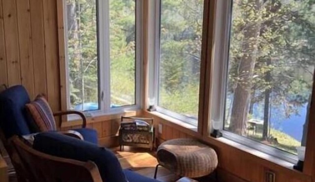 Cherish Lakeside Moments: Create Memories in Paradise