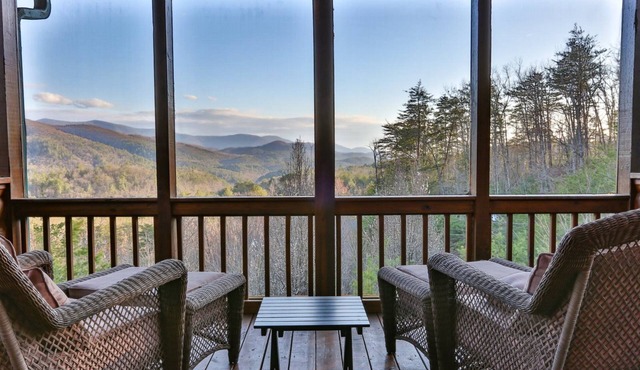 Cherokee Dreamer`s Den