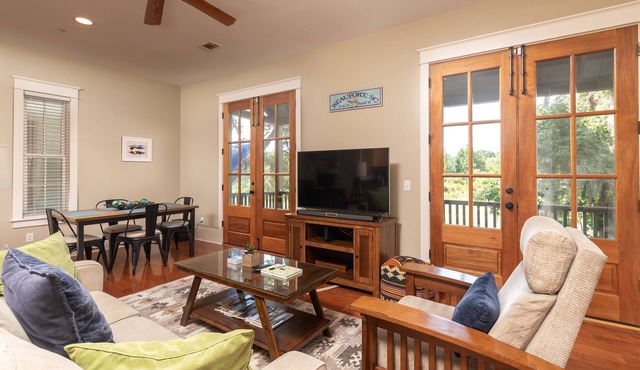 Cherokee Farms Flat - New Listing in Habersham