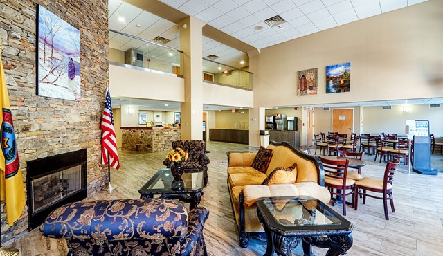 Cherokee Grand Hotel