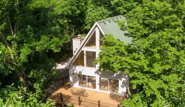 Cherokee Hideaway (Dog-Friendly)