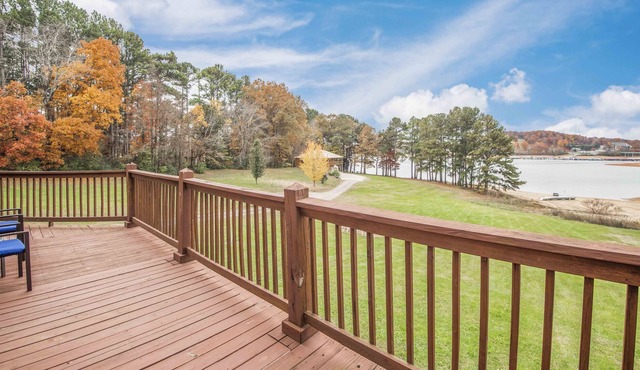 Cherokee Lake Front Cabin with Private Dock